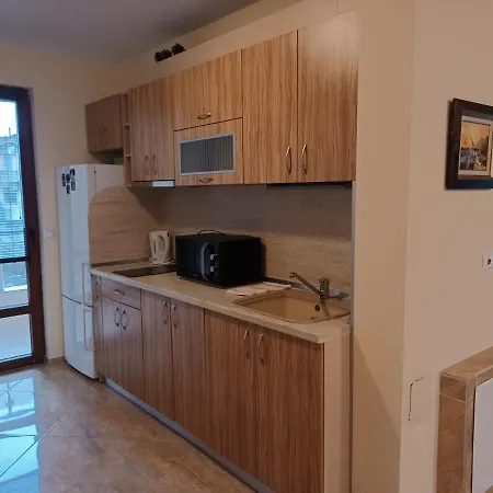 супер център Zheleva * Pomorie